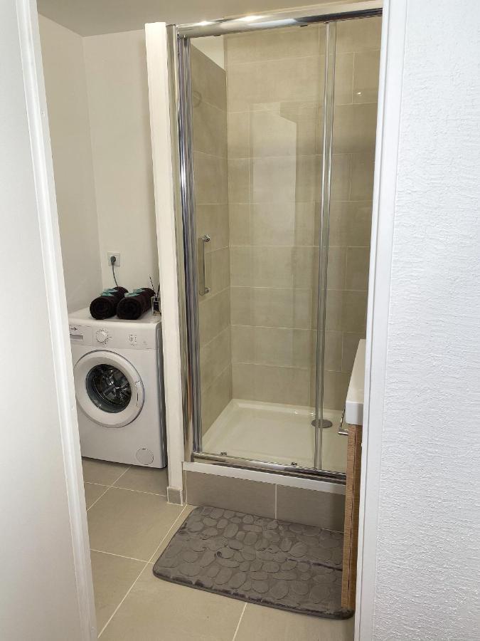 Luxueux Appartement Evry Centre - Parking - Rer A 10 Min Courcouronnes Экстерьер фото